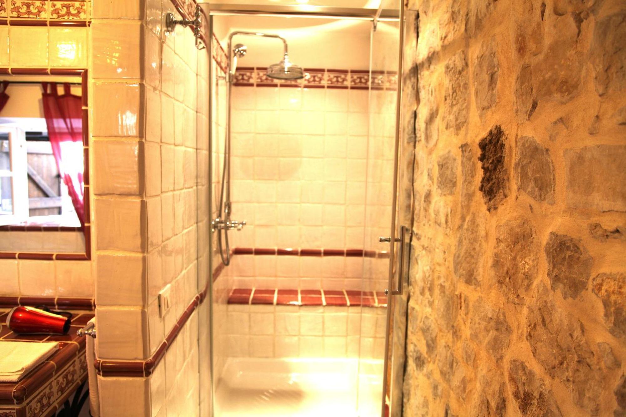 B&B H.M. Sonnino Szoba fotó