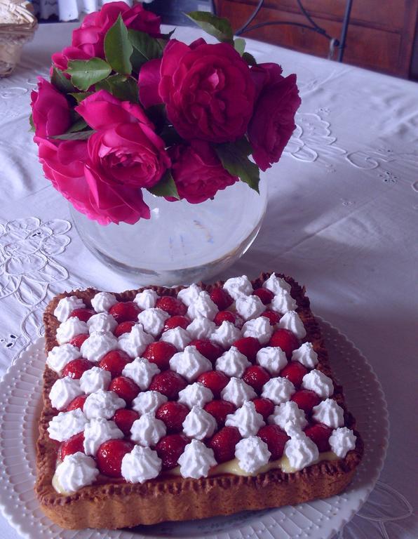 B&B H.M. Sonnino Kültér fotó