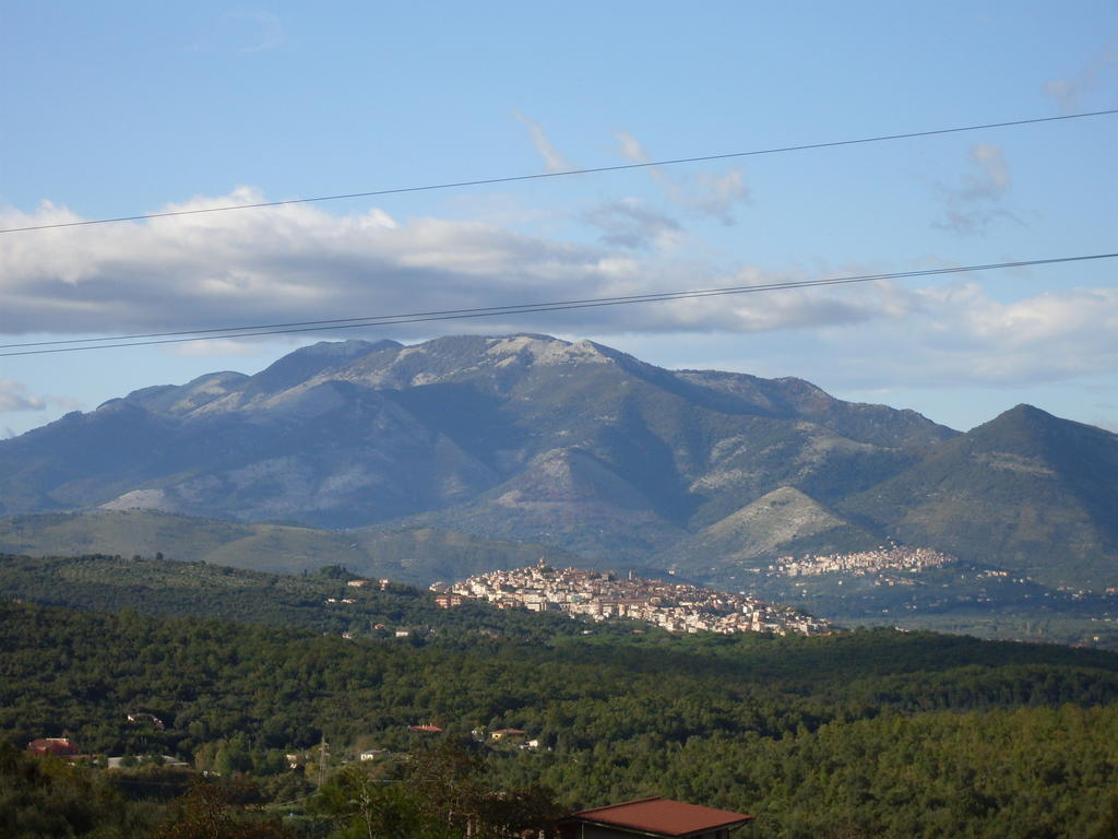 B&B H.M. Sonnino Kültér fotó