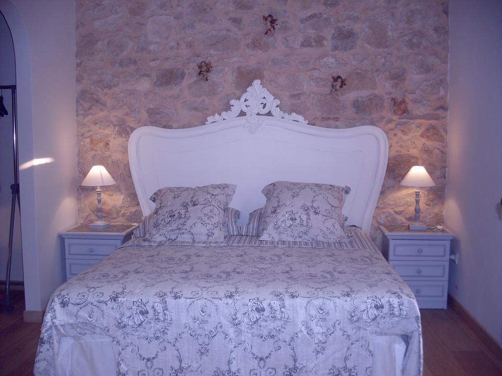 B&B H.M. Sonnino Szoba fotó